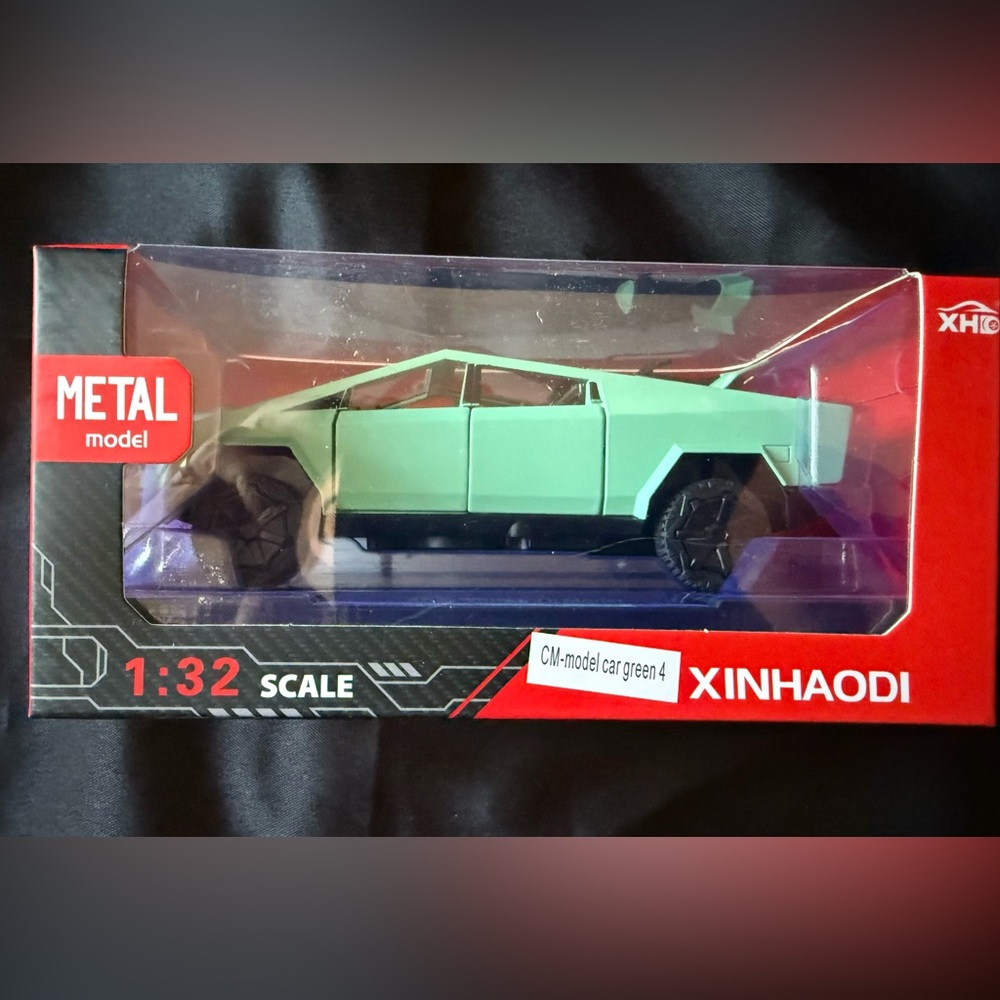 New XINHAODI Cybertruck Green with 4 Wheeler Pull Back and Go Car Toy